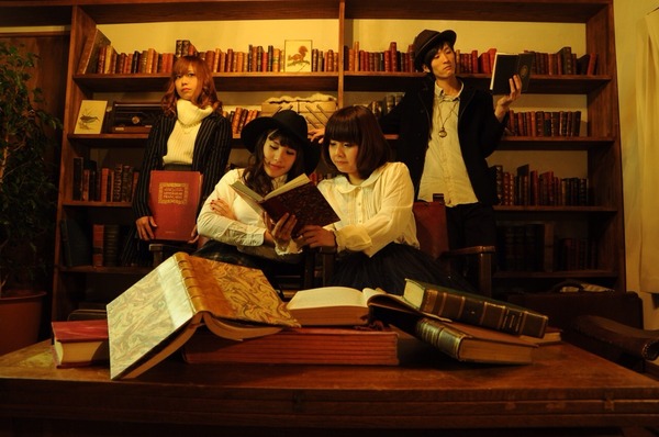 A La` Cr-アラクロム-