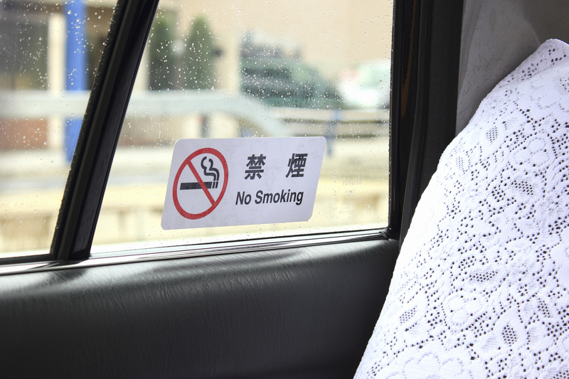 タクシーの車内