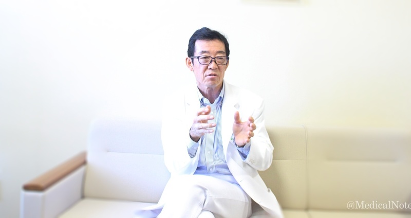 腰痛と骨粗しょう症の関係。脊椎の圧迫骨折で腰痛が起こる
