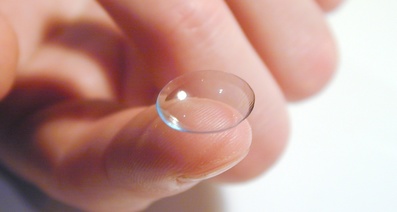アカントアメーバ角膜炎の症状と治療-コンタクトレンズを水道水で洗わないこと