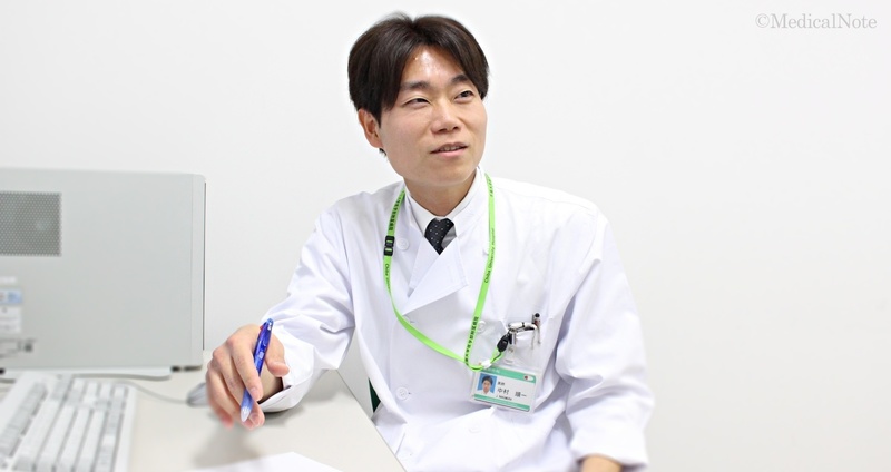 大腿骨頭壊死とは。手術によって治るのか?