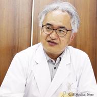 画像でみる中耳炎の症状ー耳の痛み・熱を伴う急性中耳炎と、鼓膜に穴が開く慢性中耳炎がある