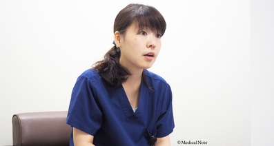子どもの髄膜炎の症状─首を曲げたときの痛みに注意