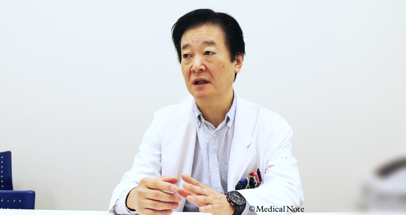 人工股関節置換術とは?人工股関節置換術の方法や入院について