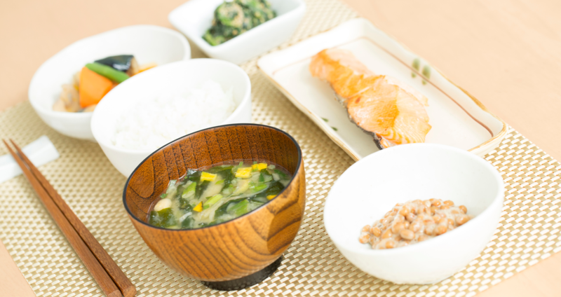【医師監修】うつと食事が関係?うつ病の症状と関係する栄養素