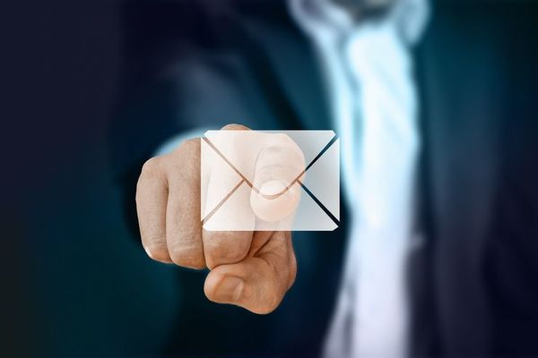 Gmailの受信メールを転送する方法のイメージ