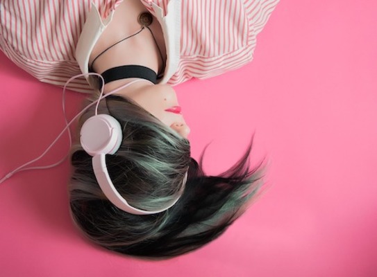 iPhoneにパソコン(PC)から音楽を入れる方法のイメージ