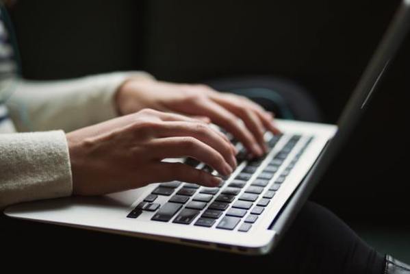 macOS High Sierraインストーラーを入手する方法!【macOS Mojave】のイメージ
