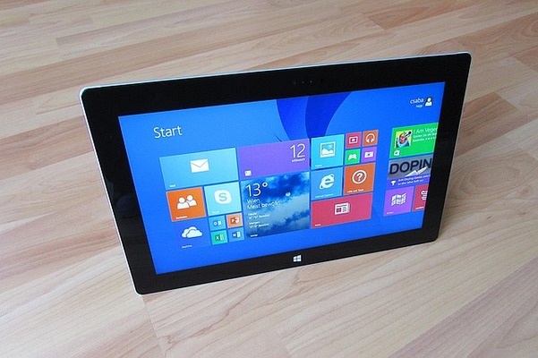 【Windows10】デスクトップの時計をアナログ表示に変更する方法!のイメージ