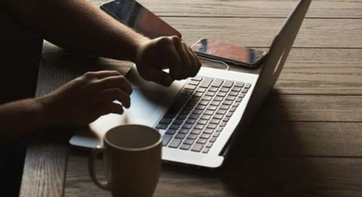 【Outlook】ハイパーリンクのグレーアウトで設定できないときの対処法!のイメージ