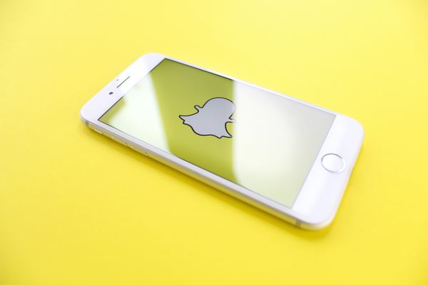 【Snapchat】子供フィルターがない/使えない場合の対処法!のイメージ