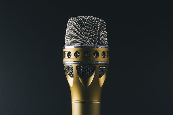 【iPhone】「ALON Dictaphone」の設定/使い方を解説!のイメージ