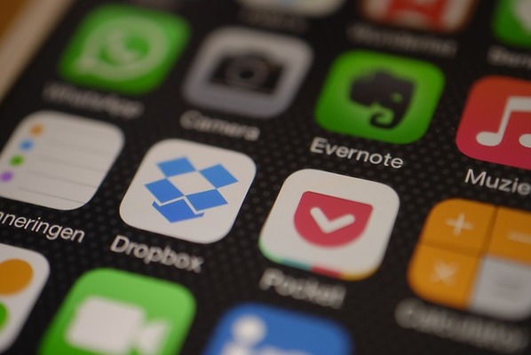 「Evernote」と「Dropbox」の違い!特徴と使い分け方を解説!のイメージ