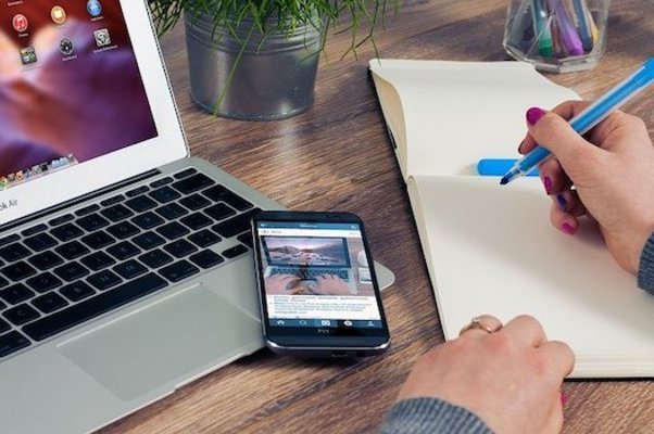 Macと「iPhone/iPad」を自動同期のオン/オフ設定方法を解説!のイメージ