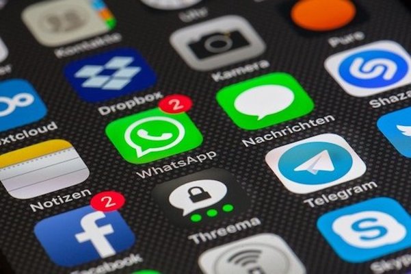 【iPhone】「特定のアプリ」を優先的にアップデートする方法!のイメージ
