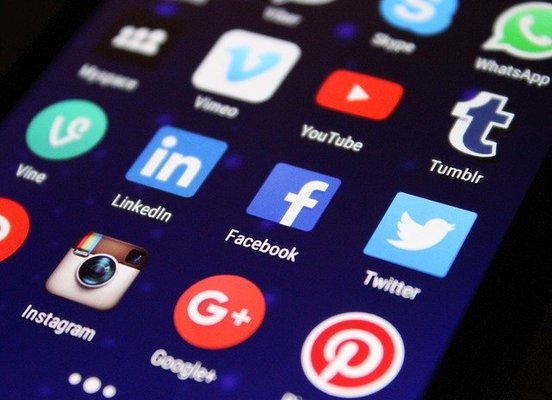 「IGTV/TikTok」におすすめの編集アプリ/使い方を解説!のイメージ