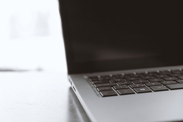 フルスクリーン(全画面)表示の設定・解除する方法【Windows/Mac】のイメージ