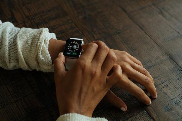 Apple WatchでLINEアプリが表示されない時の対処法のイメージ