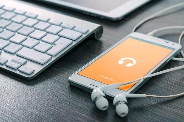 Music FMは違法!音楽ダウンロードアプリの違法性を解説!のイメージ