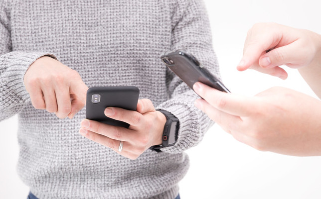 【Android】ビームの使い方!スマホを近づけてデータの送信・受信する方法は?のイメージ