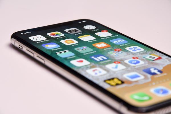 iPhoneソフトウェアのアップデート時間が長い!更新時間の短縮方法は?のイメージ