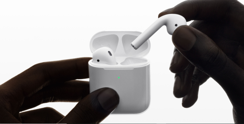 Airpodsの便利なおすすめアクセサリーの人気11選を紹介!のイメージ