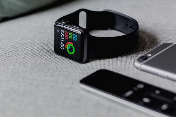 Apple Watchの防水/耐水性能はお風呂OK!防水ロック機能や海での使用について解説!のイメージ
