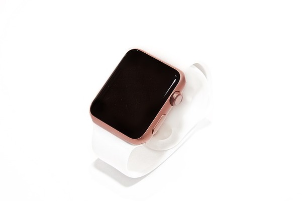 Apple Watch 4 のステンレスとアルミの違いを比較!おすすめは?のイメージ