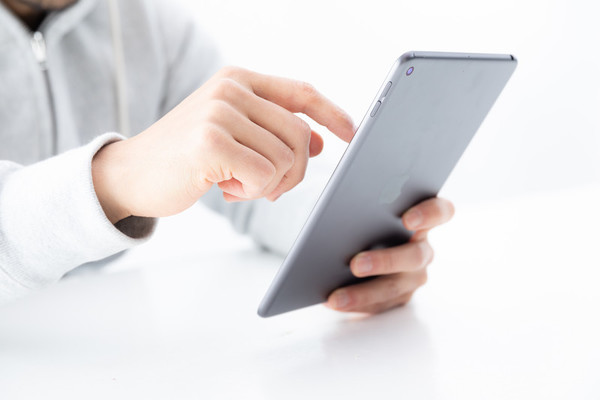 iPadでKindleの電子書籍を読む/購入する方法!アプリの使い方や買えない対処法を解説!のイメージ