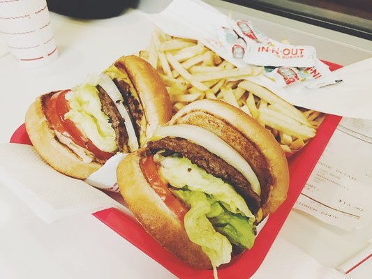 マクドナルドでPayPayは使えない!マックの支払いに使える電子マネーを紹介!のイメージ