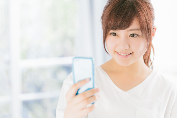 アプリを手動でアップデート(更新)する方法をAndroid/iPhoneごとに解説!のイメージ