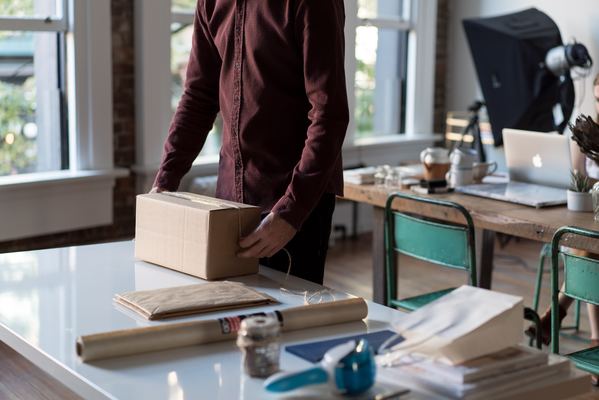 Amazonの商品の返品期限はいつまで?期間が過ぎてから返品する方法も解説!のイメージ