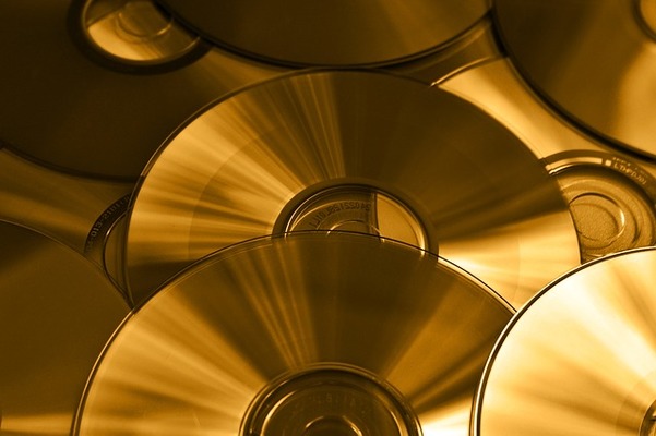 MP4をDVDに書き込みする(焼く)方法!Windows 10対応のフリーソフトなど紹介!のイメージ