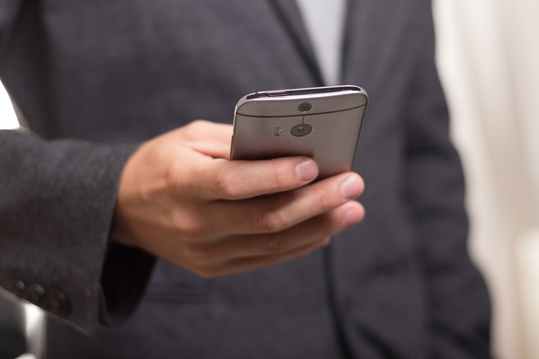 LINEトーク占いの使い方・口コミや当たる占い師を紹介!10分無料時間だけでも使える?のイメージ