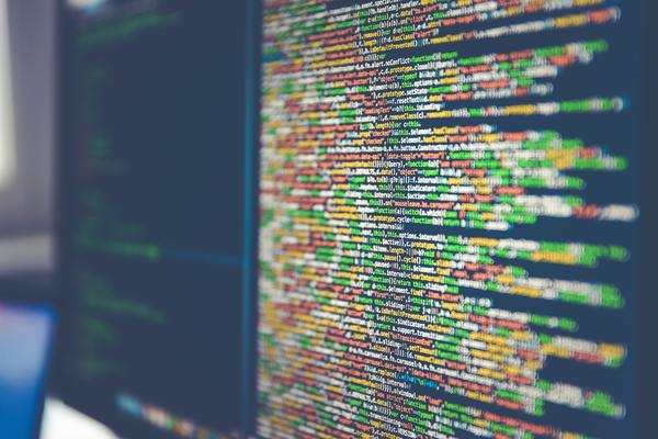 PHPでファイルをダウンロードする方法とエラーでできない時の対処法を解説!のイメージ