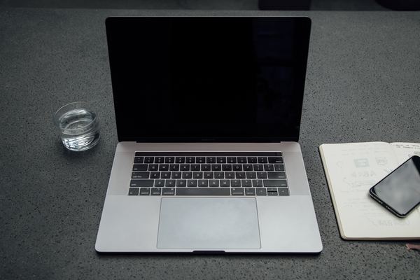 desktop.iniとは?デスクトップに表示された時の削除/非表示方法を解説!のイメージ