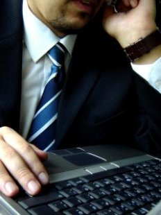 FXのレバレッジの意味とは?設定方法や上限規制まで徹底解説!のイメージ