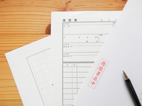 履歴書のパートでの職歴の書き方とは?正社員との分け方も紹介!のイメージ