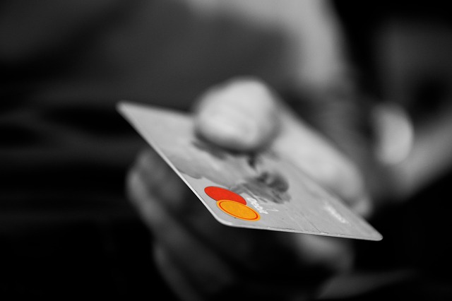 楽天カード紹介キャンペーンでポイントゲット!いつ入る?注意点もあり!のイメージ