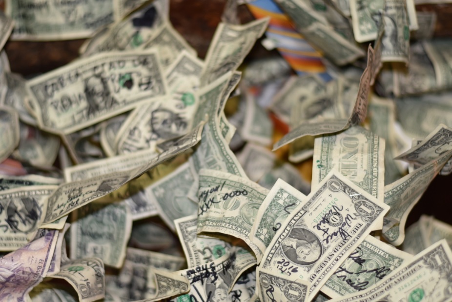 貯金口座のおすすめまとめ!賢い預金口座の作り方や分け方を紹介!のイメージ