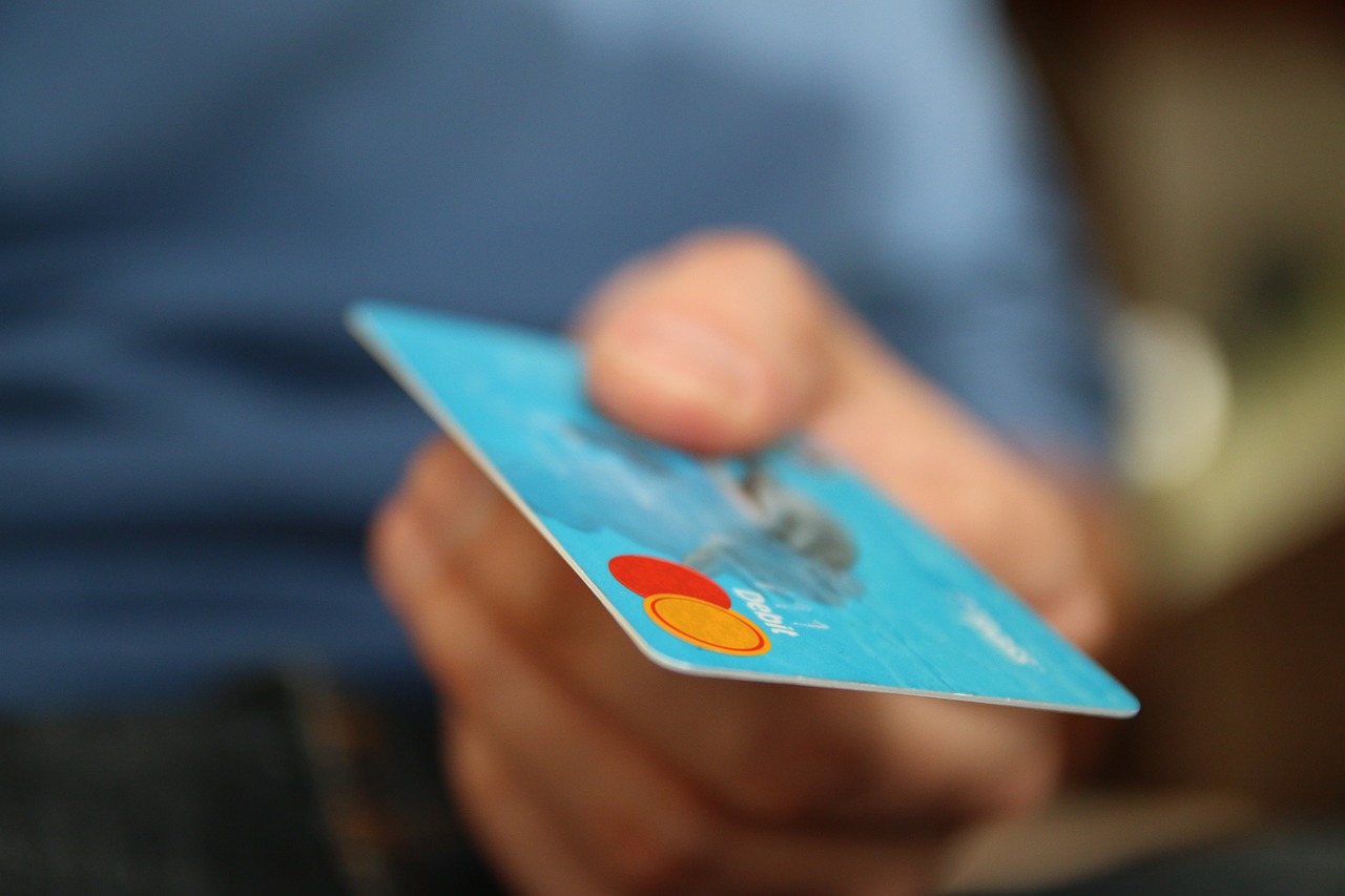 国民年金をクレジットカード払いに変更!割引額はいくら?ポイントも貯まる!のイメージ