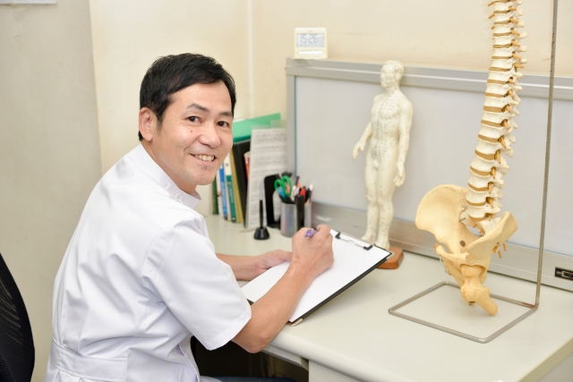 理学療法士の仕事内容や資格取得方法を解説!作業療法士との違いは? のイメージ