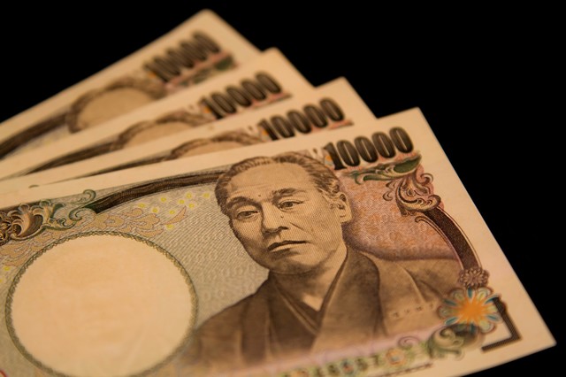 バイナリーオプションの税金の計算方法は?対策や確定申告の書き方など紹介!のイメージ