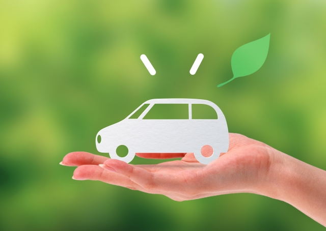 自動車税をコンビニで支払うやり方とは?ポイントもついてお得!のイメージ