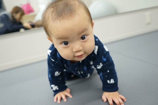 赤ちゃんの後追いはどうして?いつから?体験談や対策など!のイメージ