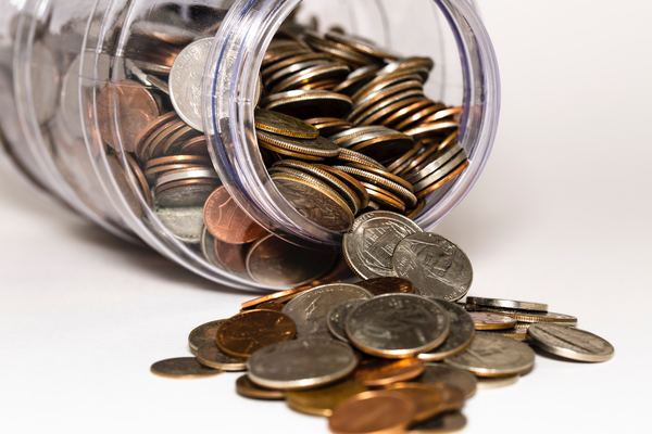 金銭感覚がおかしい人の特徴14選!正しい金銭感覚の身に付け方も!のイメージ