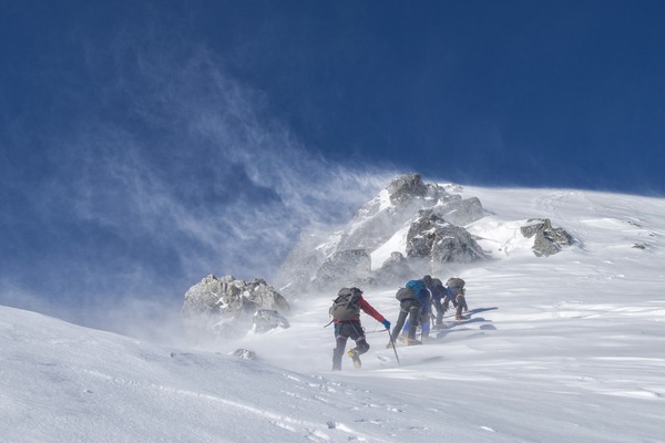 【未踏峰】人類が未だに足を踏み入れてない危険な山7選のイメージ