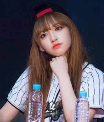宇宙少女ソンソが超絶かわいい!リアル春麗で始球式も❤【画像集】のイメージ