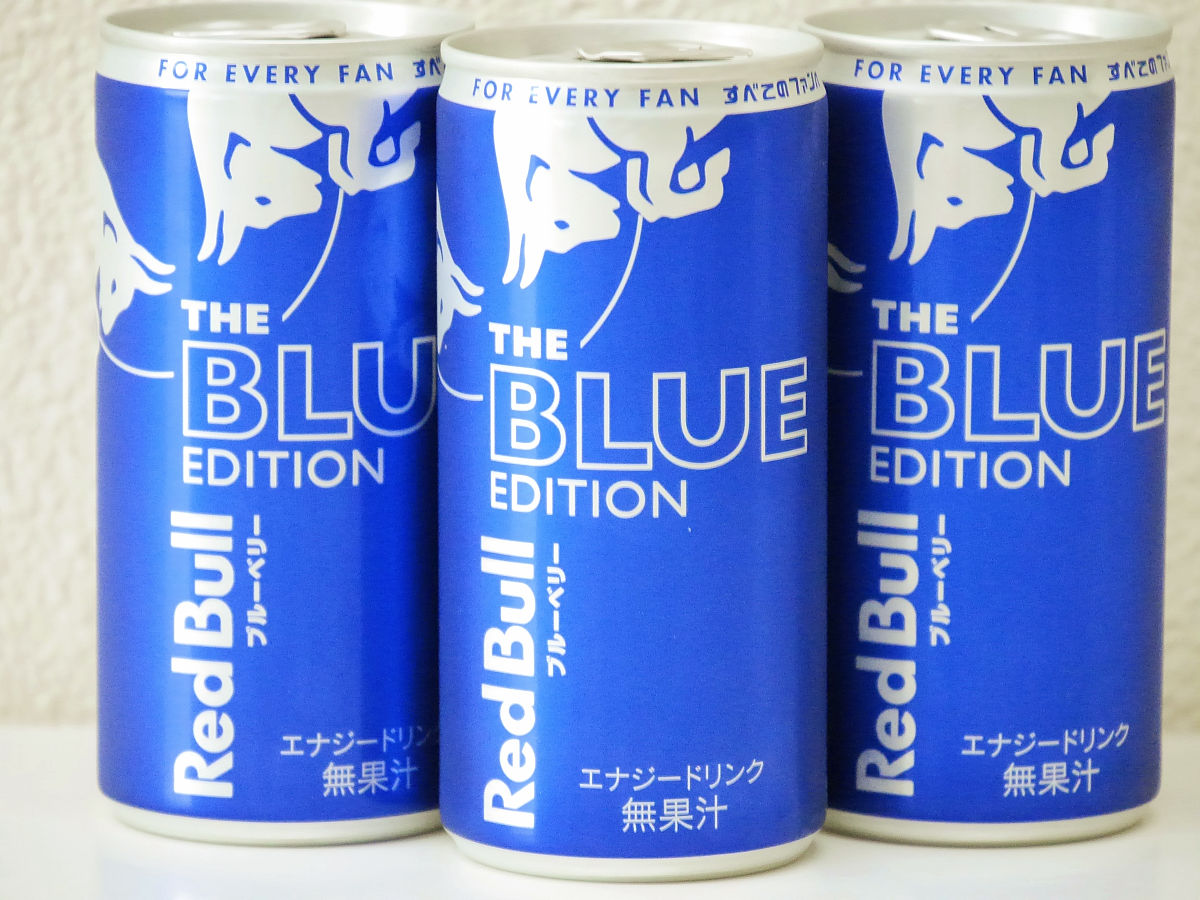 レッドブルの味を種類ごとに調査！アメリカの商品とは味が違う？ お食事ウェブマガジン「グルメノート」