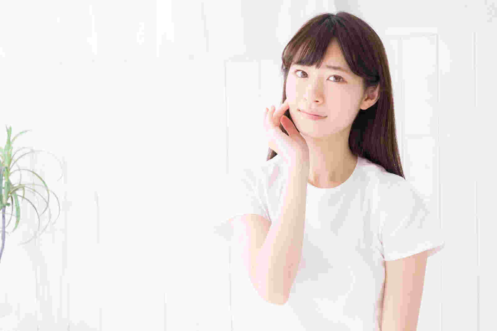 肌を気にする女性